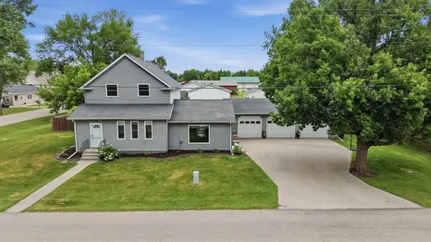 325 2nd Street S Casselton ND 58012