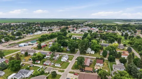 325 2nd Street S Casselton ND 58012