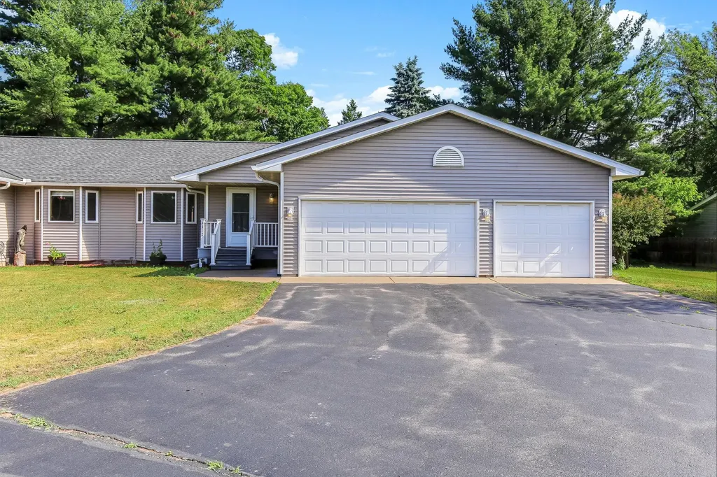 6312 Stark Road Harris MN 55032