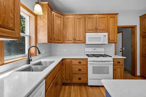 2324 150th Avenue NE Andover MN 55304
