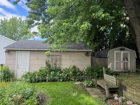 233 E Mckinley Street Owatonna MN 55060