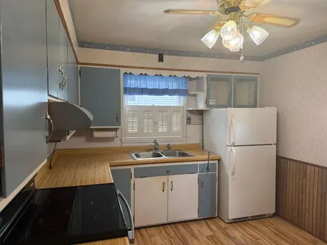 233 E Mckinley Street Owatonna MN 55060