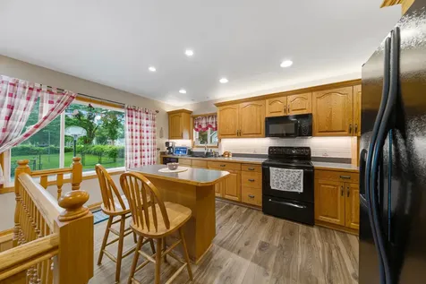 806 5th Street NW Faribault MN 55021