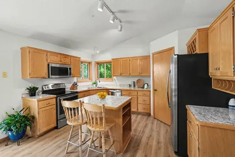 517 Upland Road NW Saint Michael MN 55376