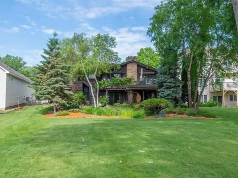 1519 14th Avenue NW New Brighton MN 55112