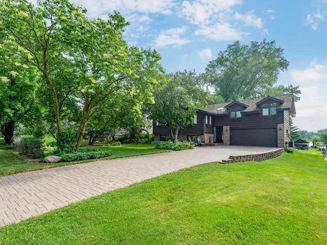 1519 14th Avenue NW New Brighton MN 55112