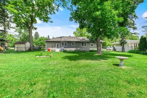 512 Woodley Street E Northfield MN 55057