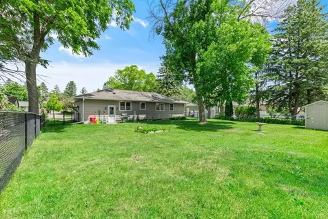 512 Woodley Street E Northfield MN 55057