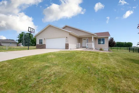 315 Hazeltine Avenue NE Owatonna MN 55060
