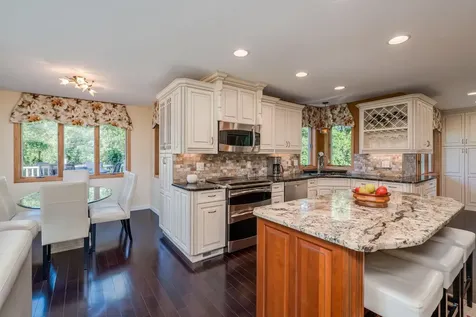 16 Lake Shore Drive Sherburn MN 56171