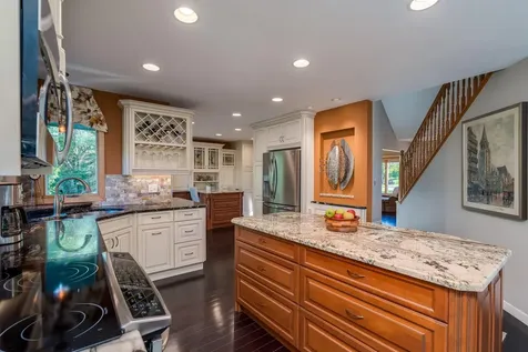 16 Lake Shore Drive Sherburn MN 56171