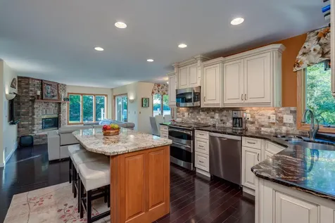 16 Lake Shore Drive Sherburn MN 56171