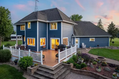 16 Lake Shore Drive Sherburn MN 56171