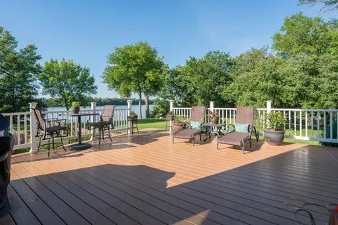 16 Lake Shore Drive Sherburn MN 56171