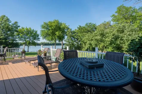 16 Lake Shore Drive Sherburn MN 56171