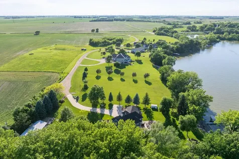 16 Lake Shore Drive Sherburn MN 56171