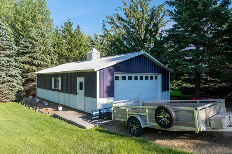 16 Lake Shore Drive Sherburn MN 56171