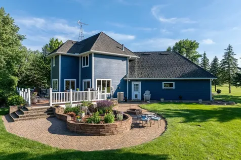 16 Lake Shore Drive Sherburn MN 56171