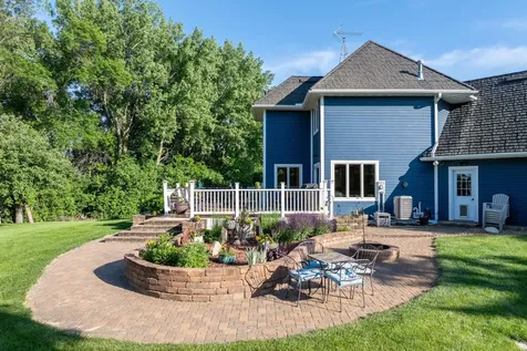 16 Lake Shore Drive Sherburn MN 56171