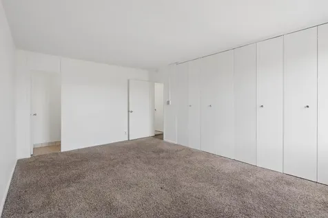 19 1st Street S Minneapolis MN 55401
