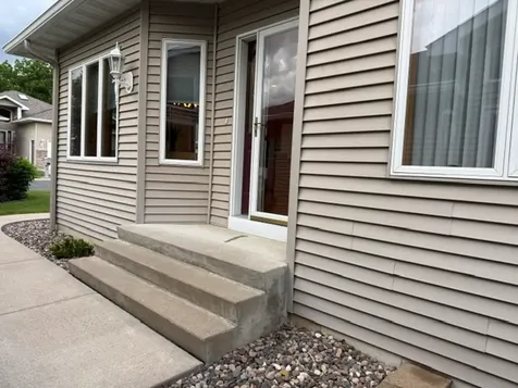 106 Whispering Lane Winona MN 55987