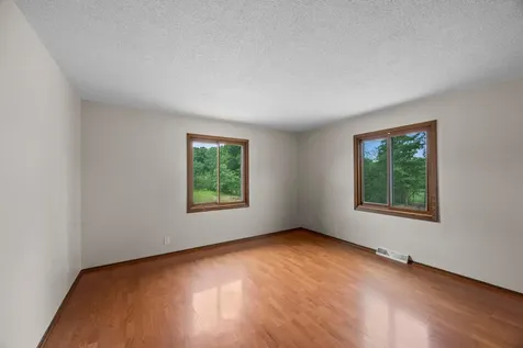 30044 Highway 169 NW Princeton MN 55371