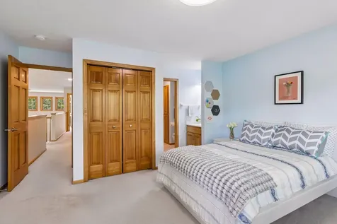 18294 Tamarack Drive Minnetonka MN 55345