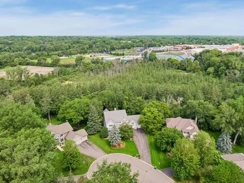 18294 Tamarack Drive Minnetonka MN 55345