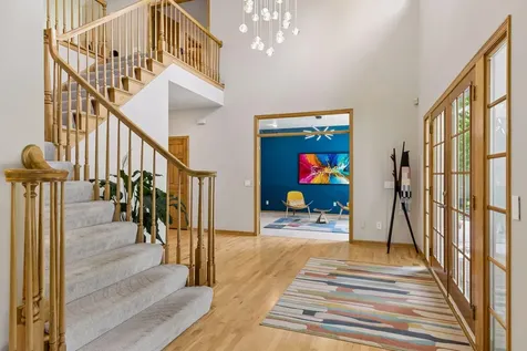 18294 Tamarack Drive Minnetonka MN 55345