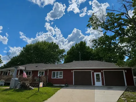 506 Ash Avenue N New Richland MN 56072