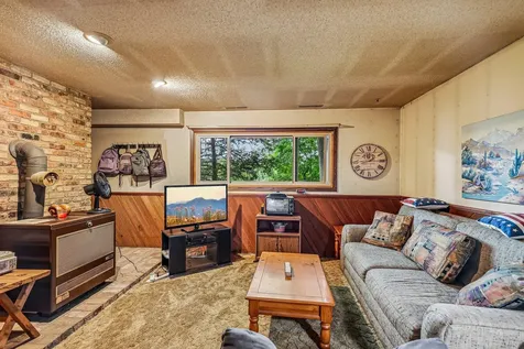 6680 Lotus Trail Chanhassen MN 55317