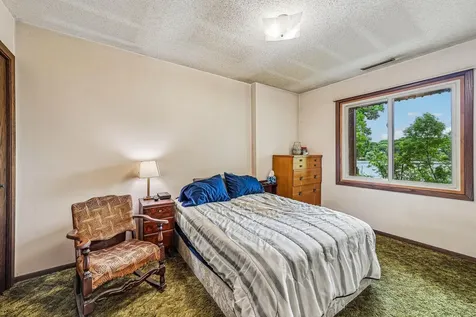 6680 Lotus Trail Chanhassen MN 55317