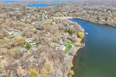 6680 Lotus Trail Chanhassen MN 55317