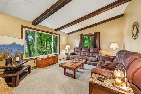 6680 Lotus Trail Chanhassen MN 55317
