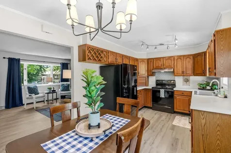 1557 5th Street White Bear Lake MN 55110