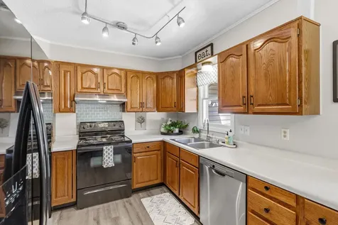 1557 5th Street White Bear Lake MN 55110
