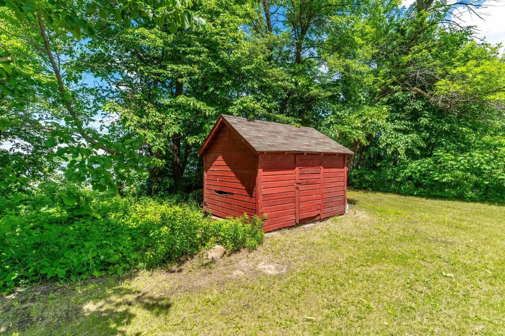 365XX Co Road 35 Dent MN 56528