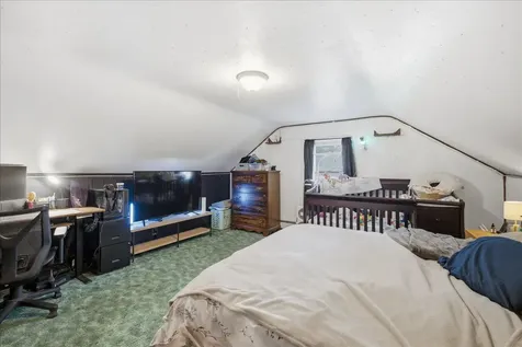 920 16th St N Virginia MN 55792