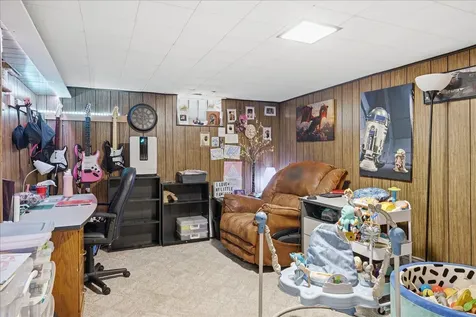 920 16th St N Virginia MN 55792