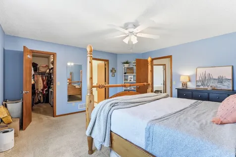 13908 York Avenue S Burnsville MN 55337