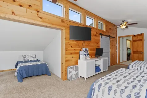 35392 N Moose Point Road Grand Rapids MN 55744