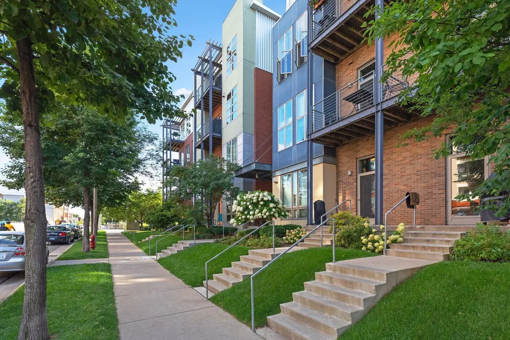 2840 Bryant Avenue S Minneapolis MN 55408