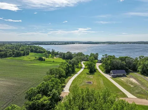 17200 Aaron Heights NW Evansville MN 56326