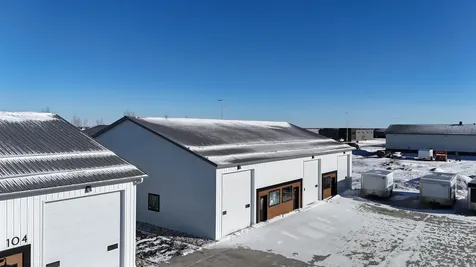 1004 5th Street E Horace ND 58047