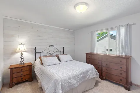 741 Morrison Avenue S Annandale MN 55302