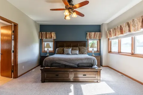 1913 Pentland Street West Fargo ND 58078