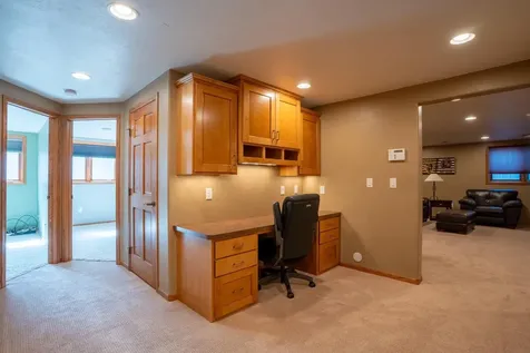 1913 Pentland Street West Fargo ND 58078