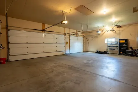 1913 Pentland Street West Fargo ND 58078