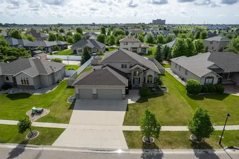 1913 Pentland Street West Fargo ND 58078