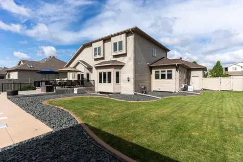 1913 Pentland Street West Fargo ND 58078